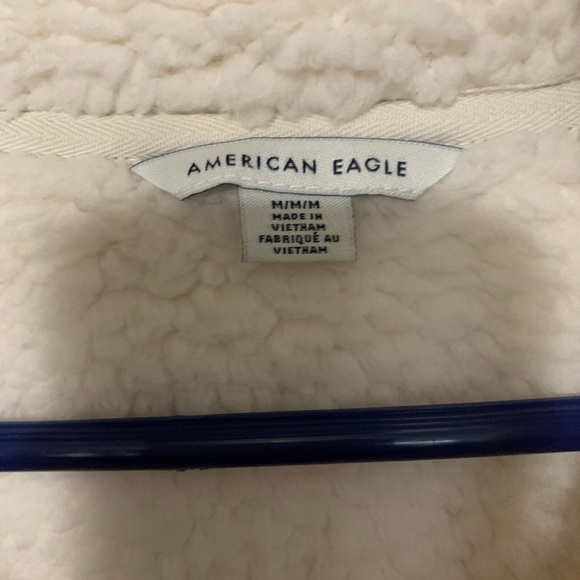 ❤️Cream White Fuzzy Half Zip - Picture 3 of 4